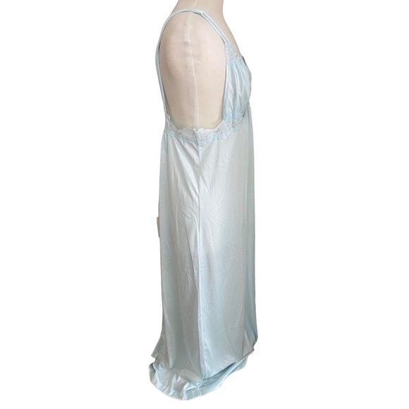 VTG Long Blue Lacey Nylon Full Slip Pinehurst Lingerie 1980s Size L Large W Tag - Picture 6 of 12